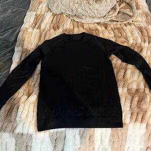 Lulu shirt long sleeve and stretchy